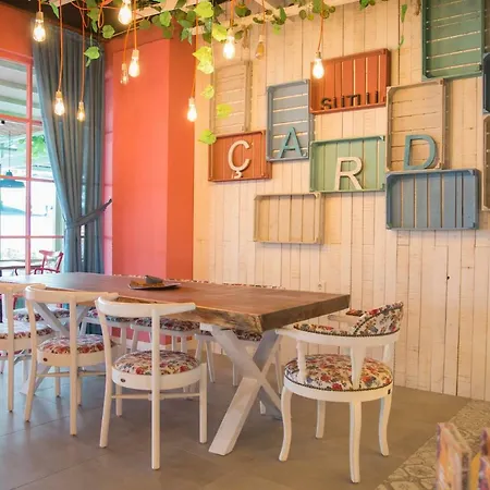 Kortan Отель Тургутрейс