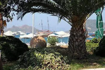 Kortan Отель Тургутрейс